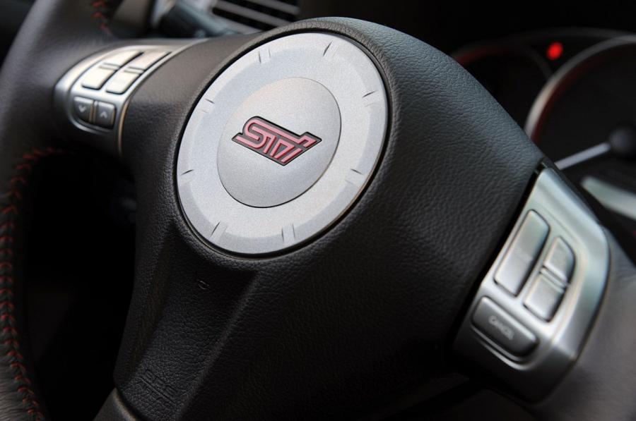  Subaru Impreza WRX STI Special Edition 2010 года  (фото 15 из 55)